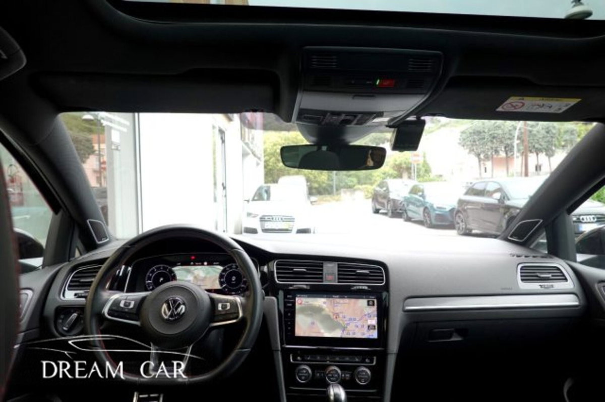 Volkswagen Golf GTI Performance 2.0 245 CV TSI DSG 5p. BMT (9)