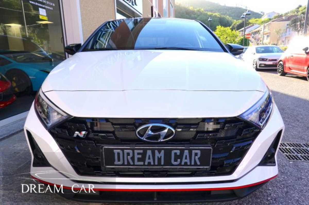 Hyundai i20 1.6 T-GDI MT N-Performance (9)