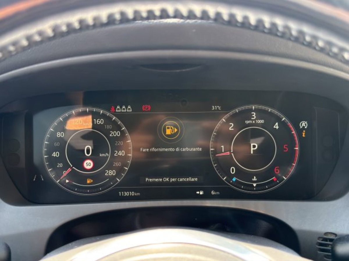 Jaguar F-Pace 2.0 D 180 CV AWD Prestige (15)