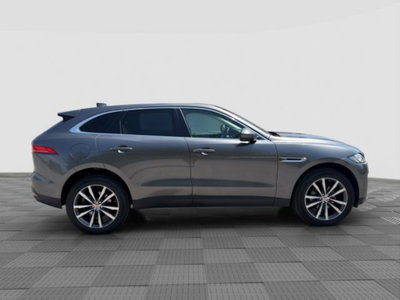 Jaguar F-Pace 2.0 D 180 CV AWD Prestige (6)
