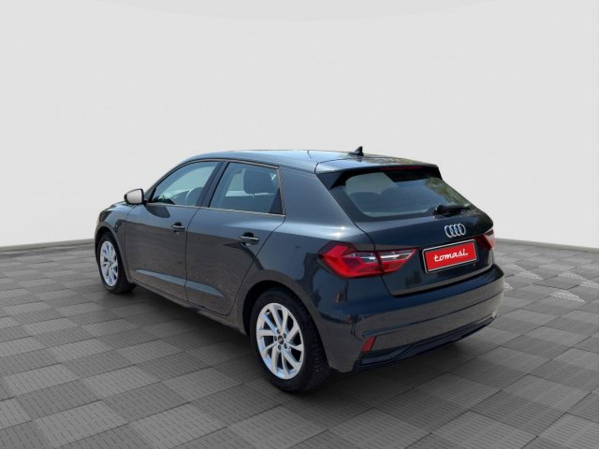 Audi A1 Sportback 25 TFSI Admired Advanced (3)