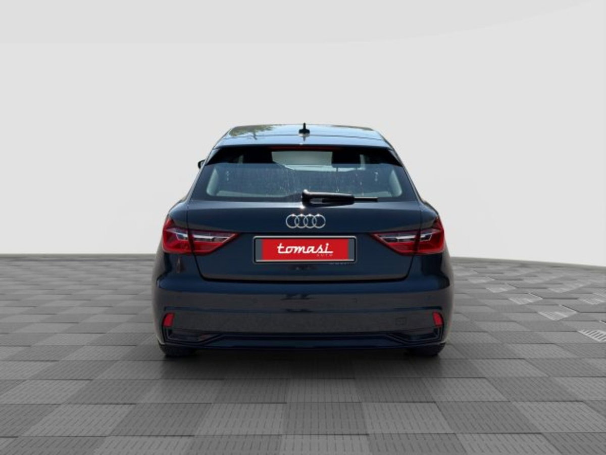 Audi A1 Sportback 25 TFSI Admired Advanced (4)