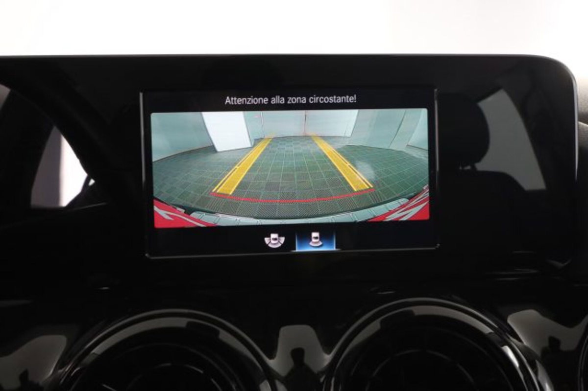 Mercedes-Benz CLA Shooting Brake 180 d Automatic Shooting Brake Business (10)