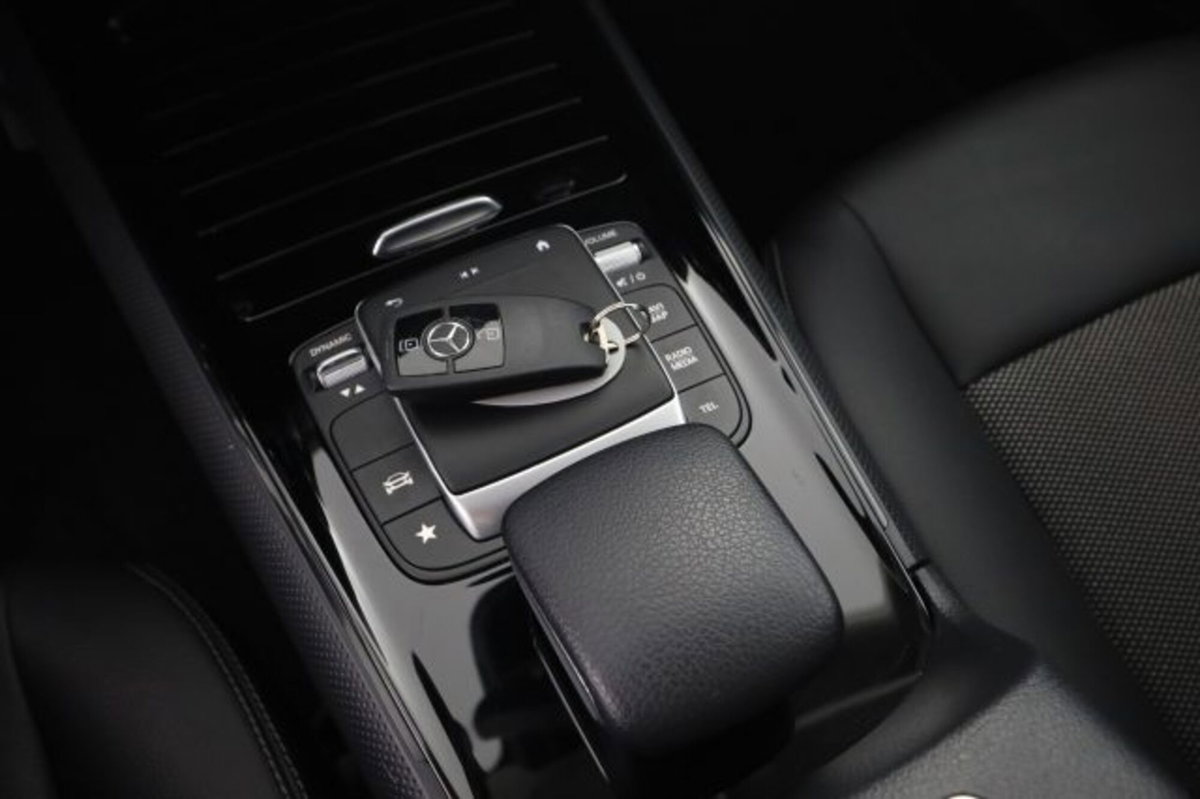 Mercedes-Benz CLA Shooting Brake 180 d Automatic Shooting Brake Business (12)