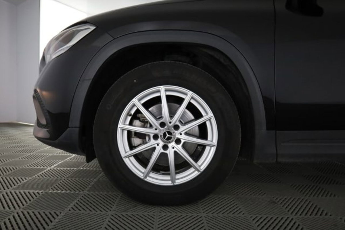 Mercedes-Benz CLA Shooting Brake 180 d Automatic Shooting Brake Business (8)