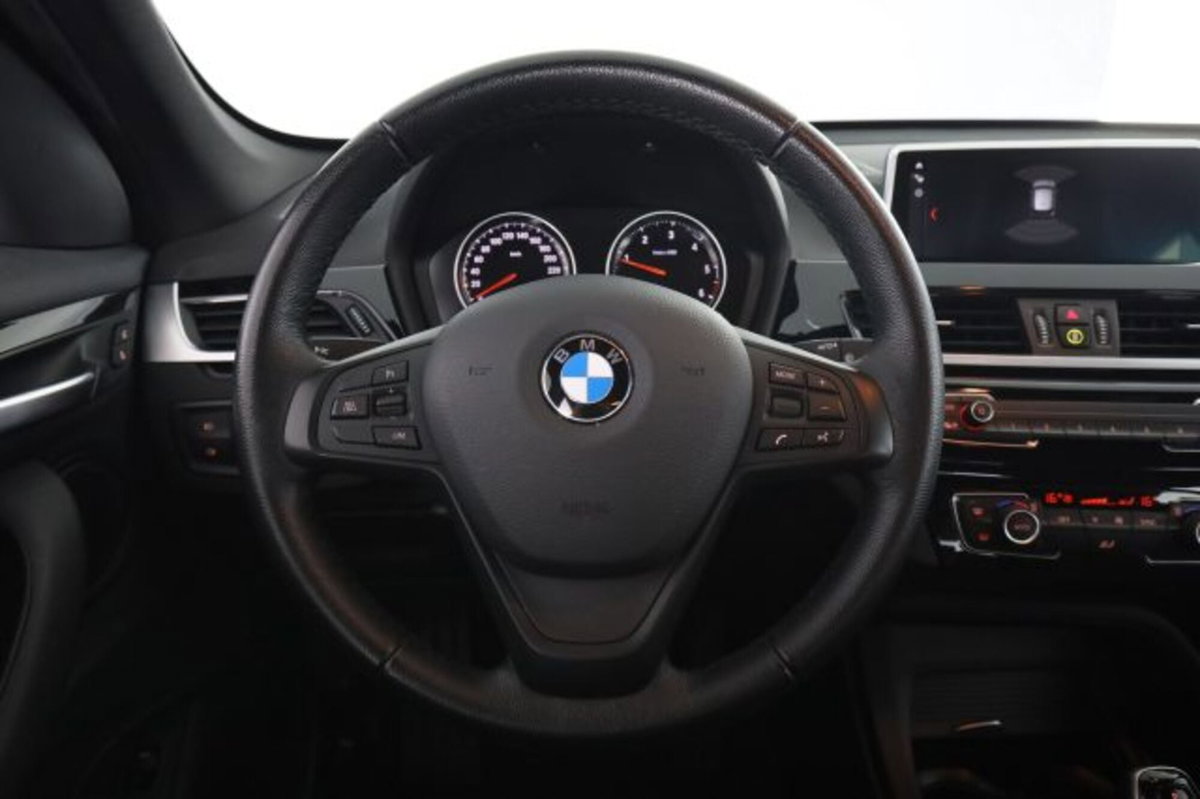 BMW X1 xDrive20d Business Advantage (5)