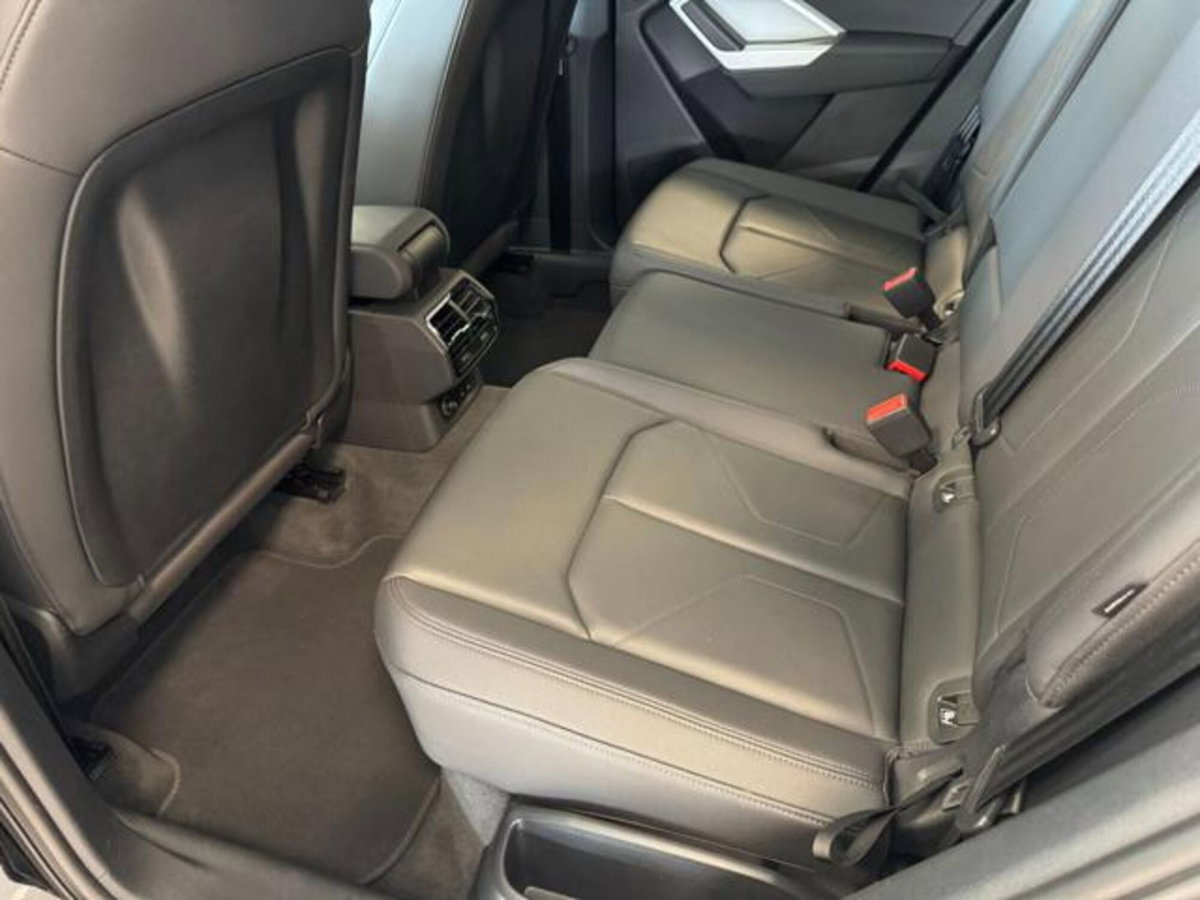Audi Q3 Sportback 35 TDI quattro S tronic S line edition (10)
