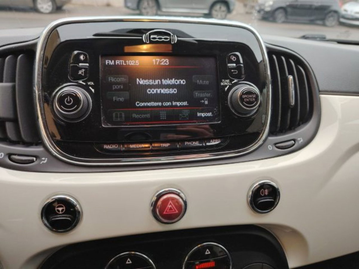 Fiat 500 1.2 Dualogic Lounge (18)