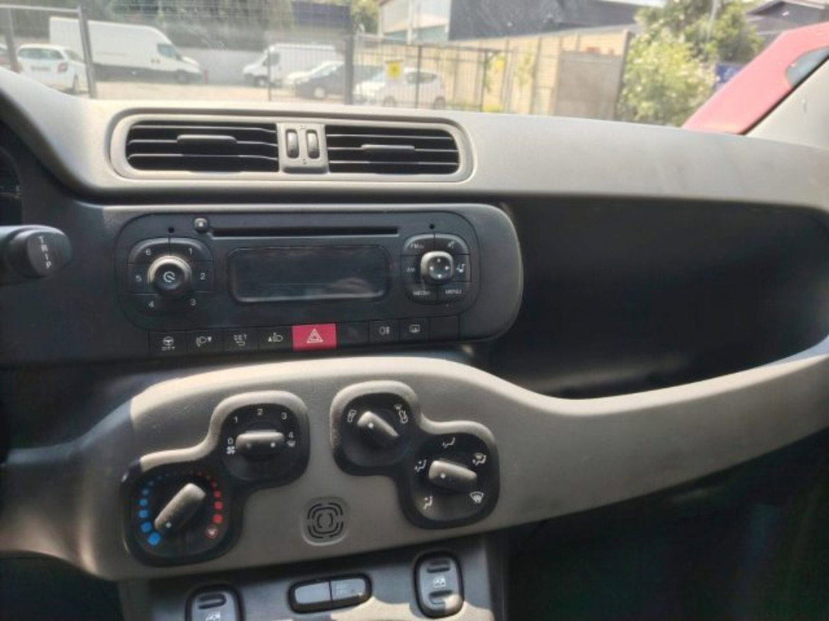 Fiat Panda 1.2 Pandazzurri (17)