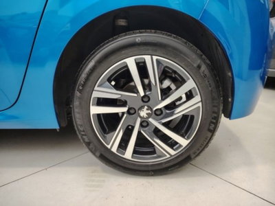 Peugeot 208 PureTech 100 Stop&Start EAT8 5 porte Allure Pack (10)
