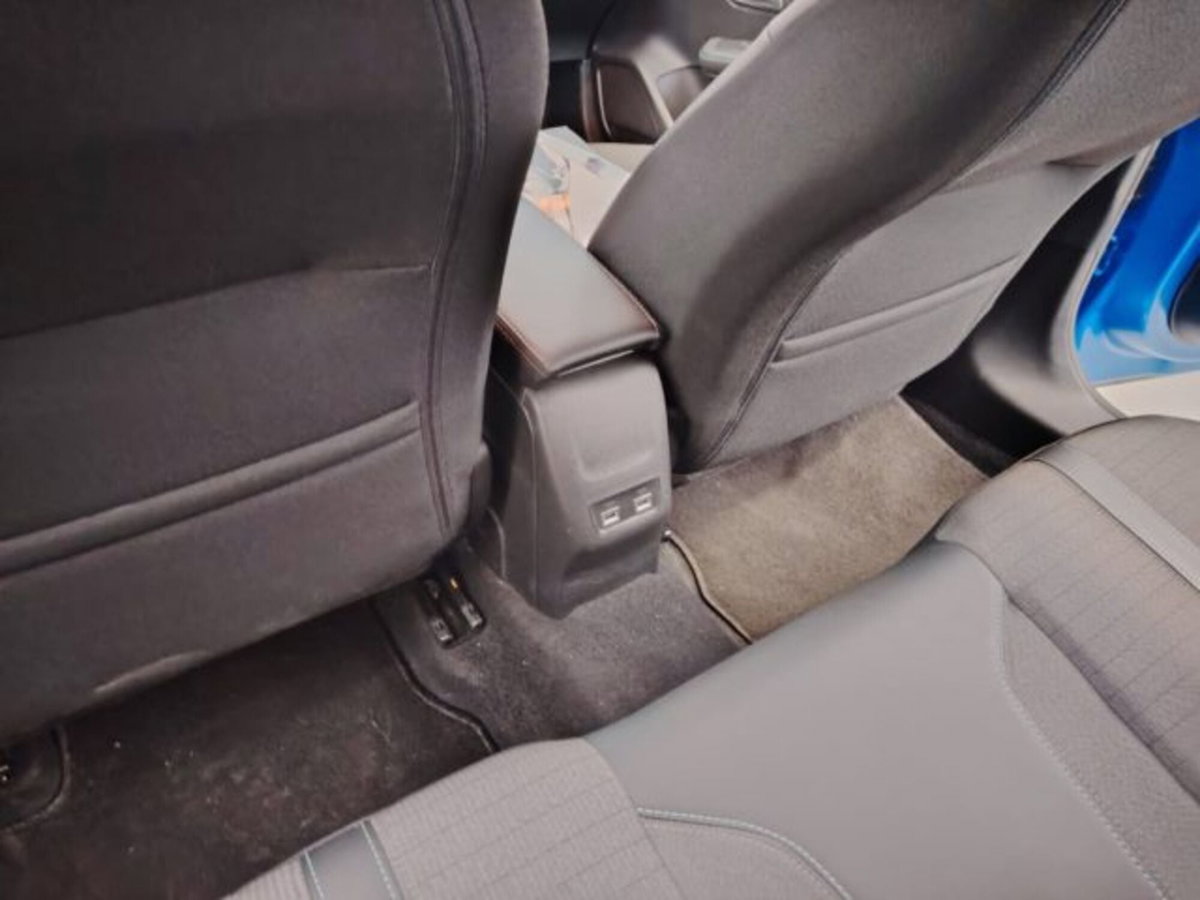 Peugeot 208 PureTech 100 Stop&Start EAT8 5 porte Allure Pack (19)