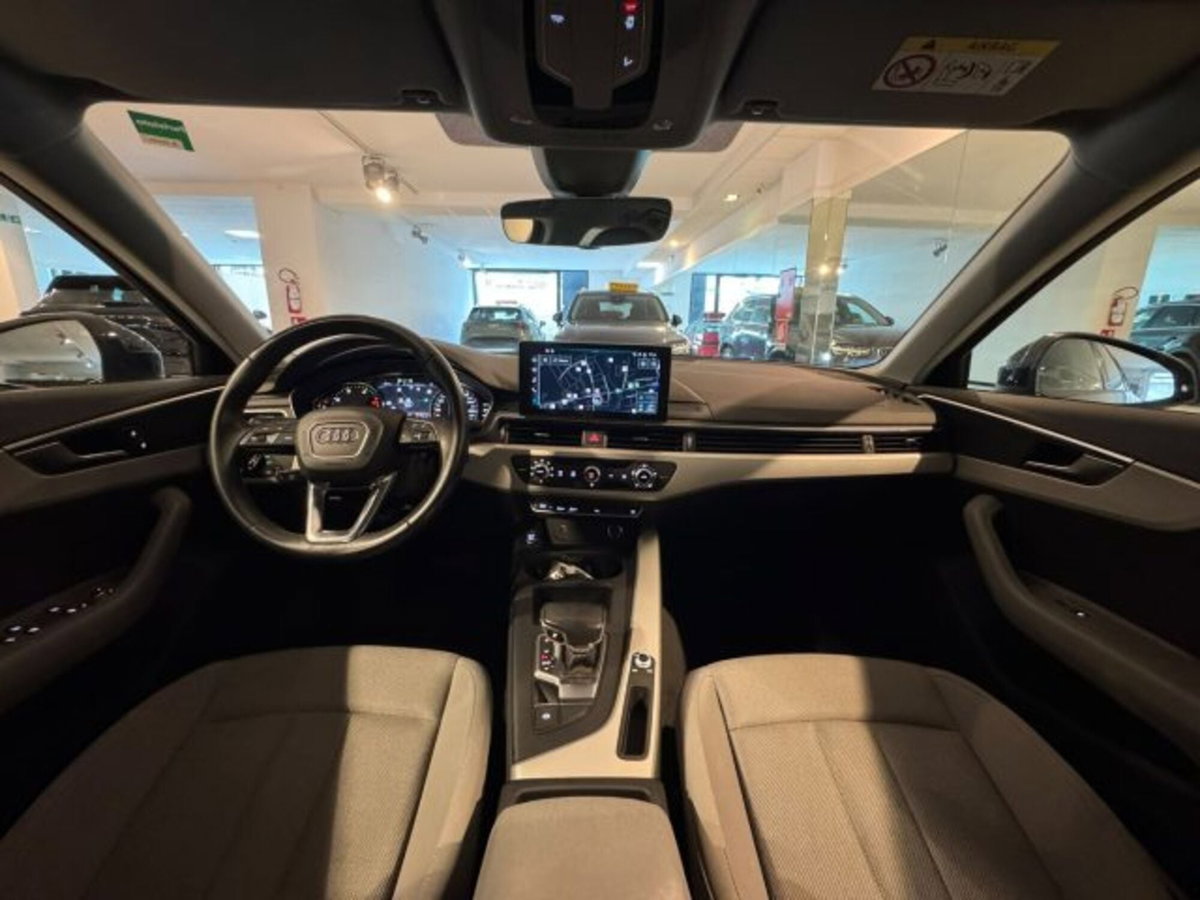 Audi A4 Avant 35 2.0 tdi mhev Business Advanced 163cv s-tronic (11)
