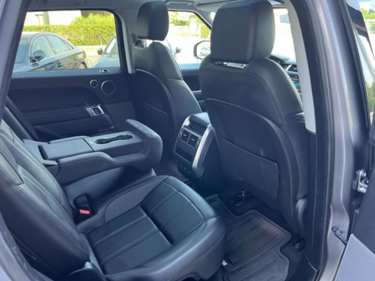Land Rover Range Rover Sport 3.0D l6 249 CV SE (15)