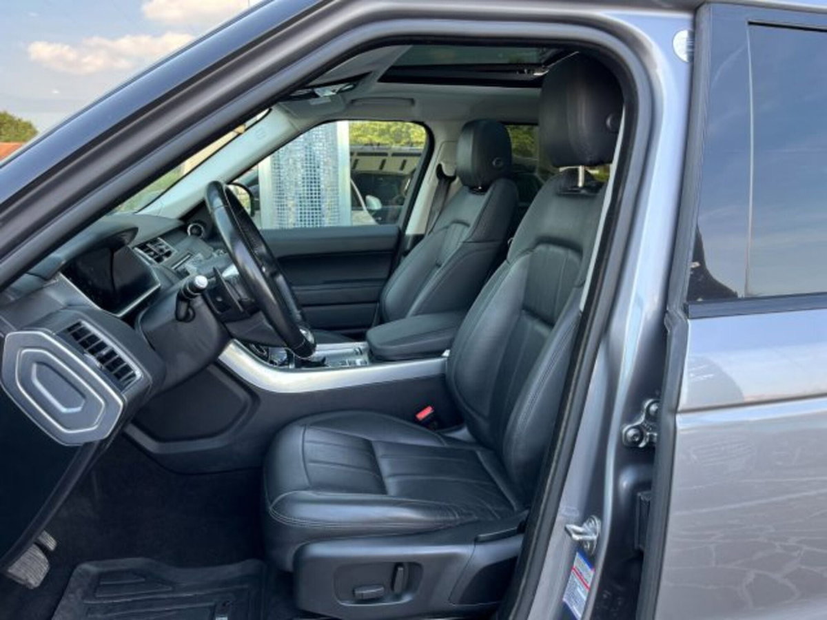 Land Rover Range Rover Sport 3.0D l6 249 CV SE (3)
