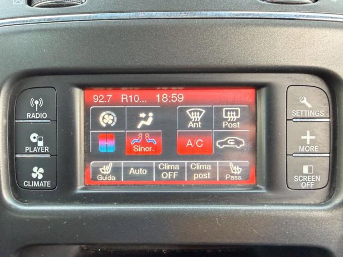 Fiat Freemont 2.0 Multijet 140 CV (17)