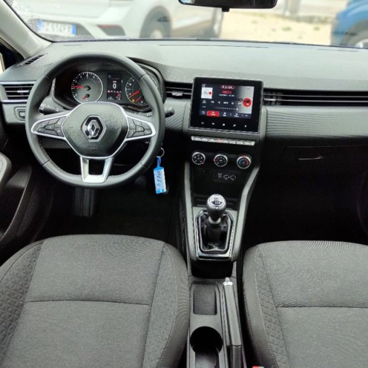 Renault Clio TCe 90 CV 5 porte Equilibre (6)