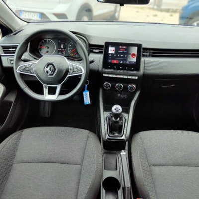 Renault Clio TCe 90 CV 5 porte Equilibre (6)
