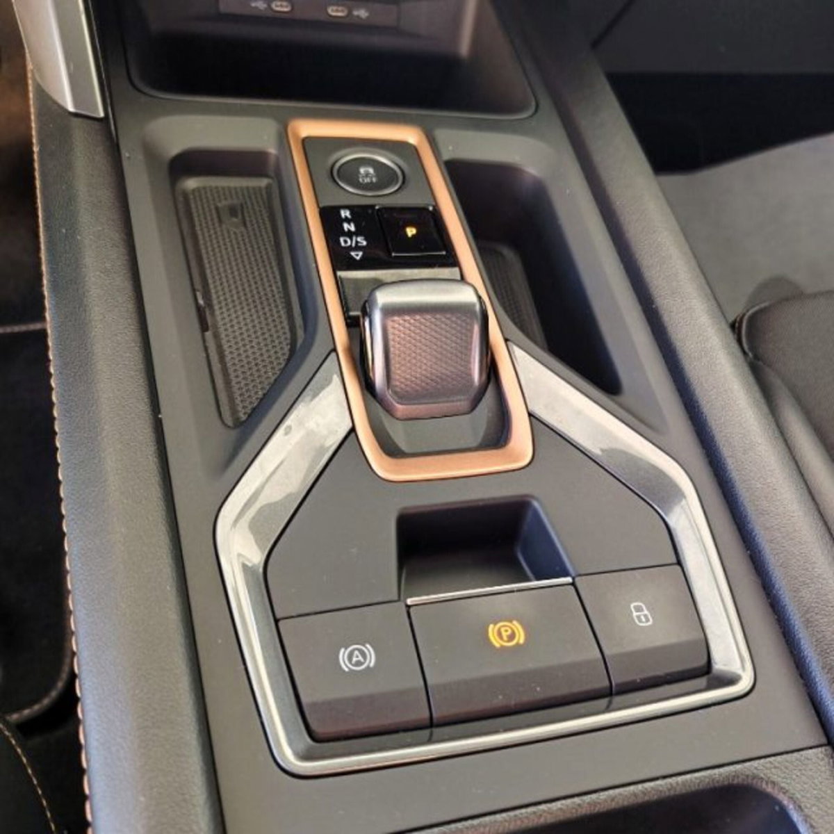 Cupra Leon Leon 2.0 tdi 150cv dsg (8)