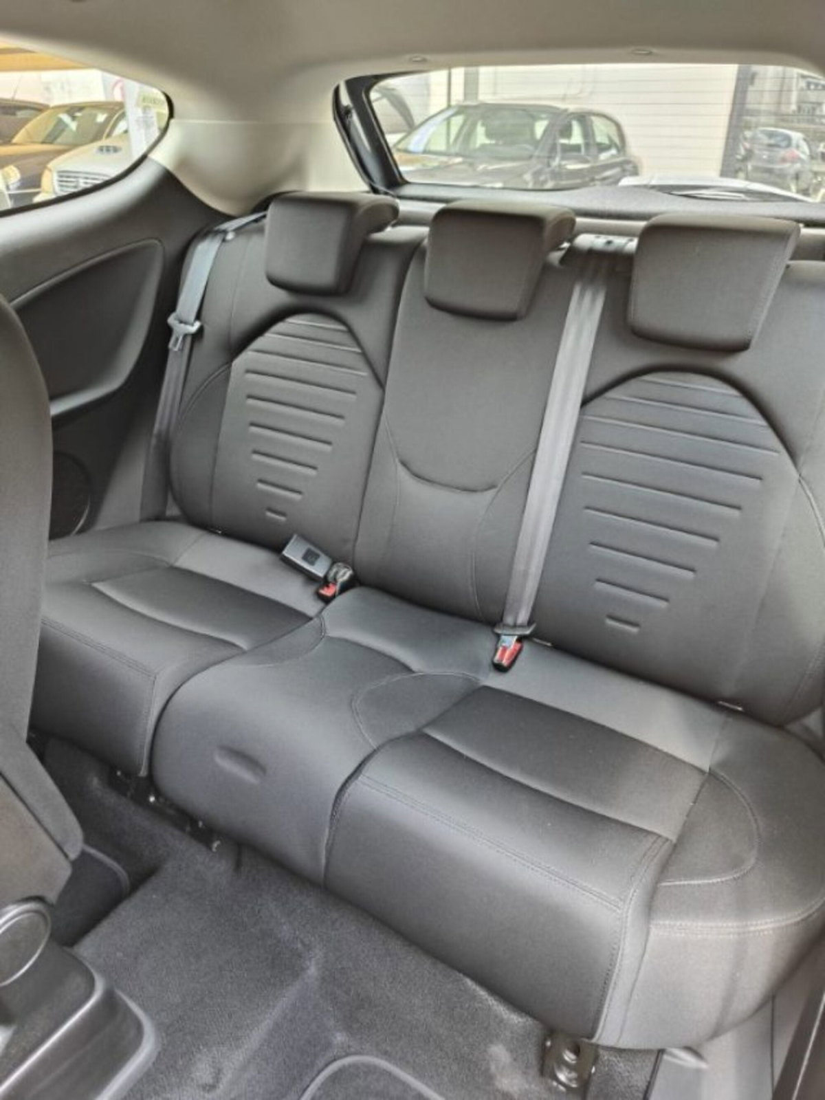 Alfa Romeo MiTo 1.3 JTDm 95 CV S&S Super (5)