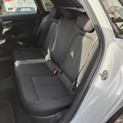 Audi A3 Sportback 30 TDI S tronic Business (5)