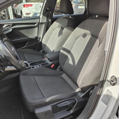 Audi A3 Sportback 30 TDI S tronic Business (6)