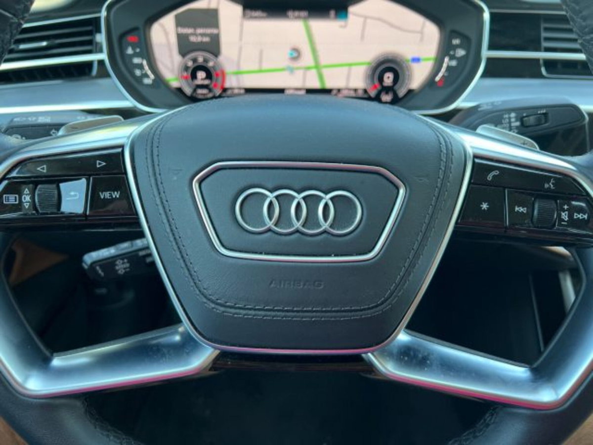 Audi A8 L 50 TDI 3.0 quattro tiptronic (12)