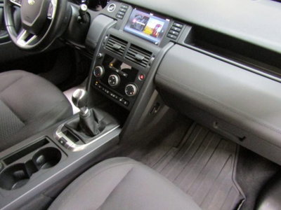 Land Rover Discovery Sport 2.0 TD4 150 CV SE (17)