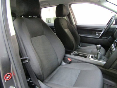 Land Rover Discovery Sport 2.0 TD4 150 CV SE (18)