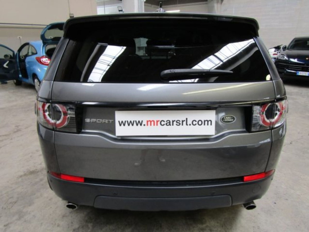 Land Rover Discovery Sport 2.0 TD4 150 CV SE (6)