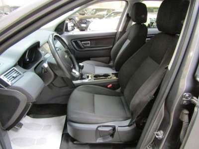 Land Rover Discovery Sport 2.0 TD4 150 CV SE (9)