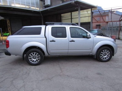 Nissan Navara 3.0 dCi 4 porte Double Cab LE V6 (4)