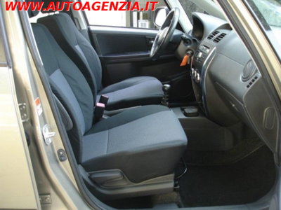 Fiat Sedici 1.9 MJT 4x4 Dynamic (12)
