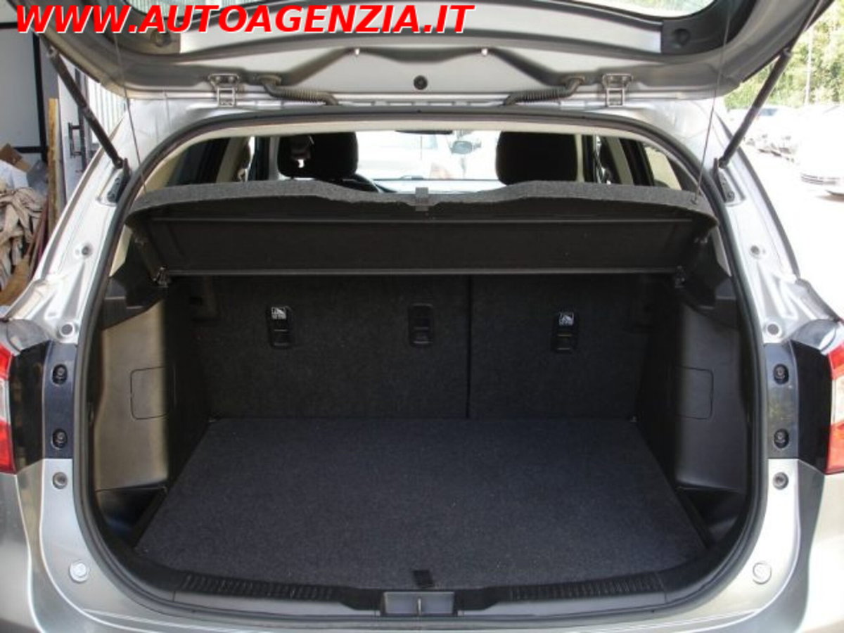 Suzuki S-Cross 1.6 DDiS 4WD All Grip Style (13)
