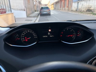 Peugeot 308 SW BlueHDi 120 S&S EAT6 GT Line (20)