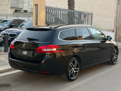 Peugeot 308 SW BlueHDi 120 S&S EAT6 GT Line (4)