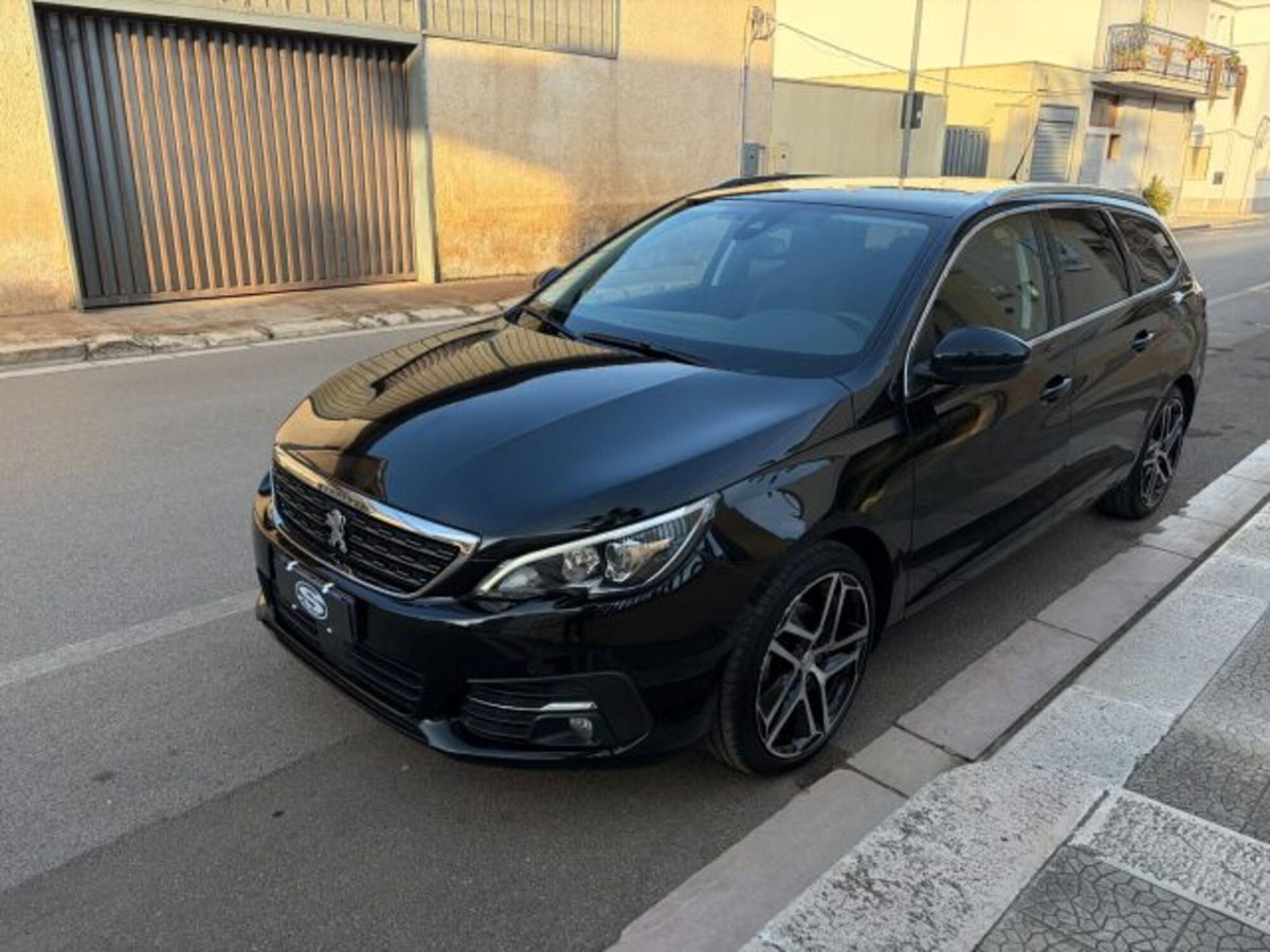 Peugeot 308 SW BlueHDi 120 S&S EAT6 GT Line (8)