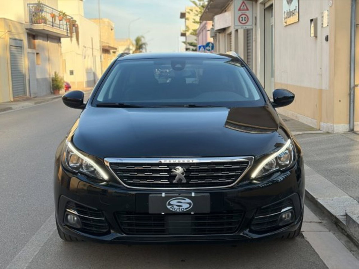 Peugeot 308 SW BlueHDi 120 S&S EAT6 GT Line (9)