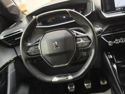 Peugeot 208 1.2 puretech Active s&s 100cv (15)