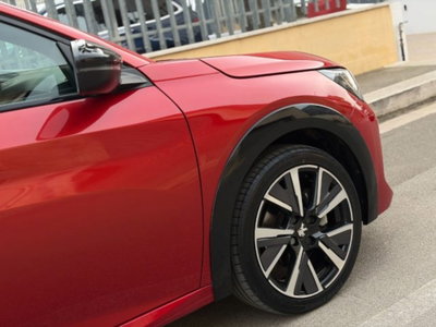 Peugeot 208 1.2 puretech Active s&s 100cv (3)
