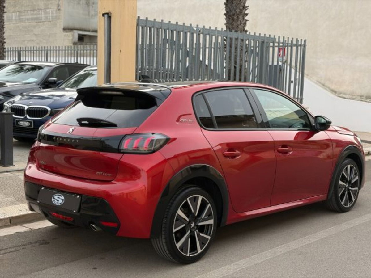 Peugeot 208 1.2 puretech Active s&s 100cv (4)