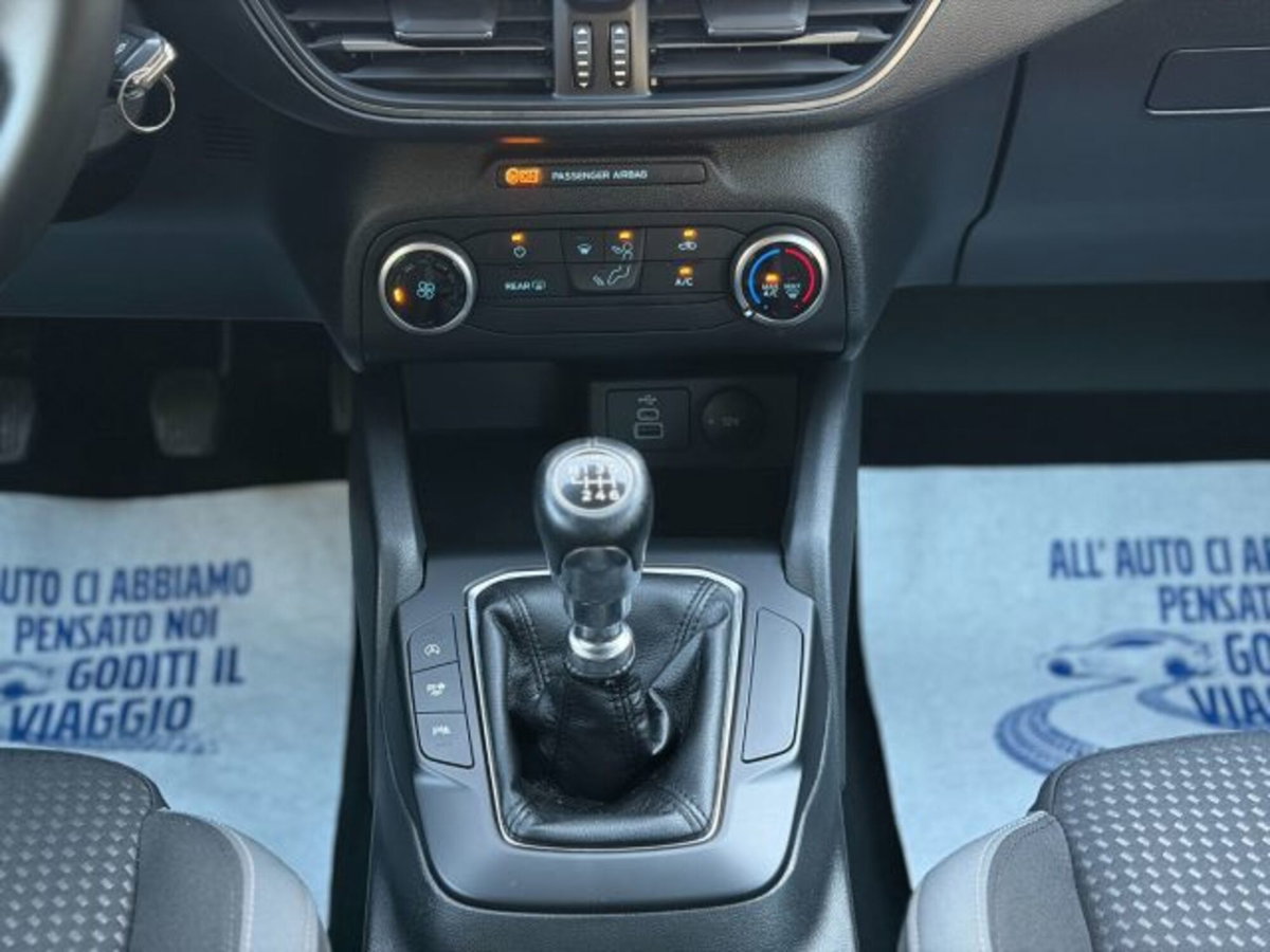 Ford Focus Station Wagon 1.5 EcoBlue 120 CV automatico SW Business (18)