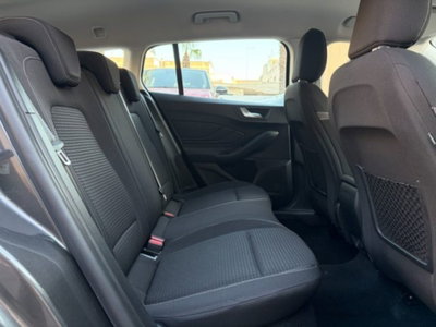 Ford Focus Station Wagon 1.5 EcoBlue 120 CV automatico SW Business (9)
