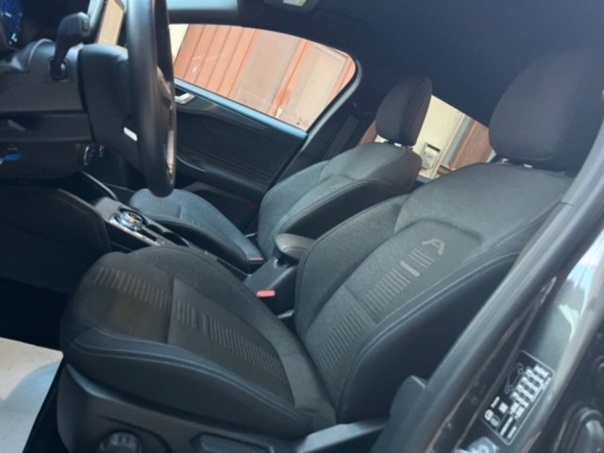 Ford Focus Station Wagon 2.0 EcoBlue 150 CV automatico SW Active X (19)