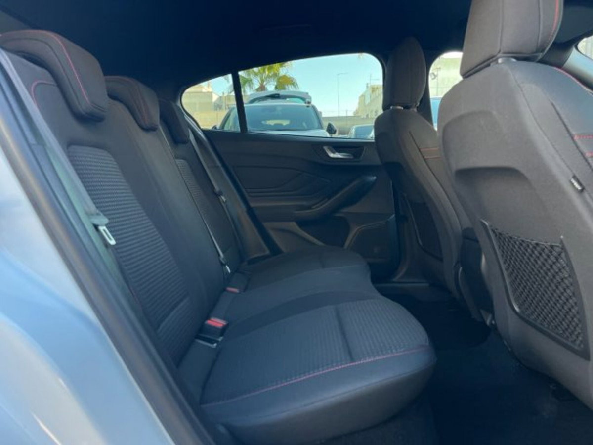 Ford Focus 1.5 EcoBlue 120 CV 5p. ST-Line (12)