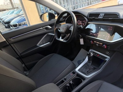 Audi Q3 35 2.0 tdi Business Advanced s-tronic (12)