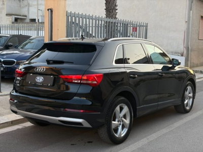 Audi Q3 35 2.0 tdi Business Advanced s-tronic (4)