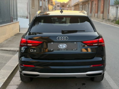 Audi Q3 35 2.0 tdi Business Advanced s-tronic (6)