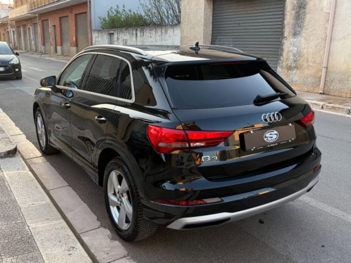Audi Q3 35 2.0 tdi Business Advanced s-tronic (7)