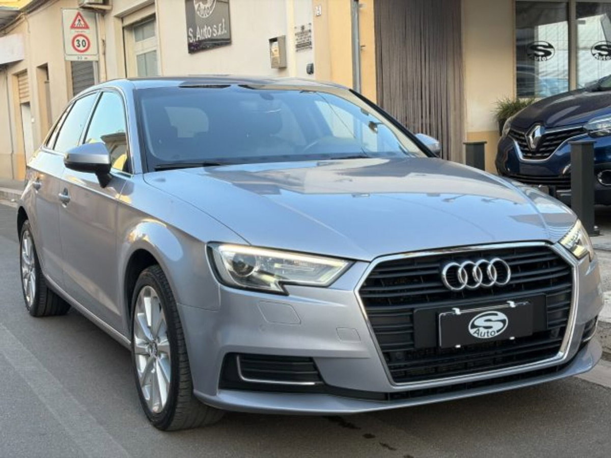 Audi A3 Sportback 1.6 TDI 116 CV Design (2)