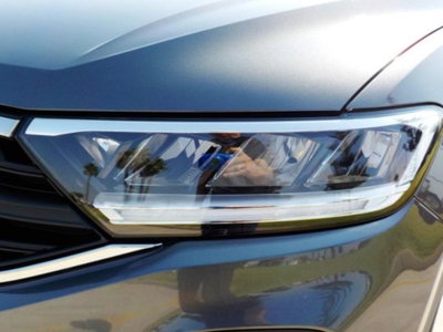 Volkswagen T-Roc 1.0 TSI Life (13)